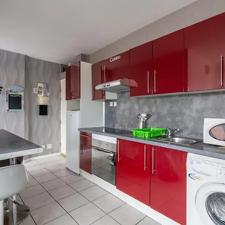 Plage: T2, 4 Pers, A 200m De L'ocean, Menage Inclus - Fr-1-50-151 Mimizan